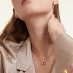 Collar de Clavícula con Doble Aro
